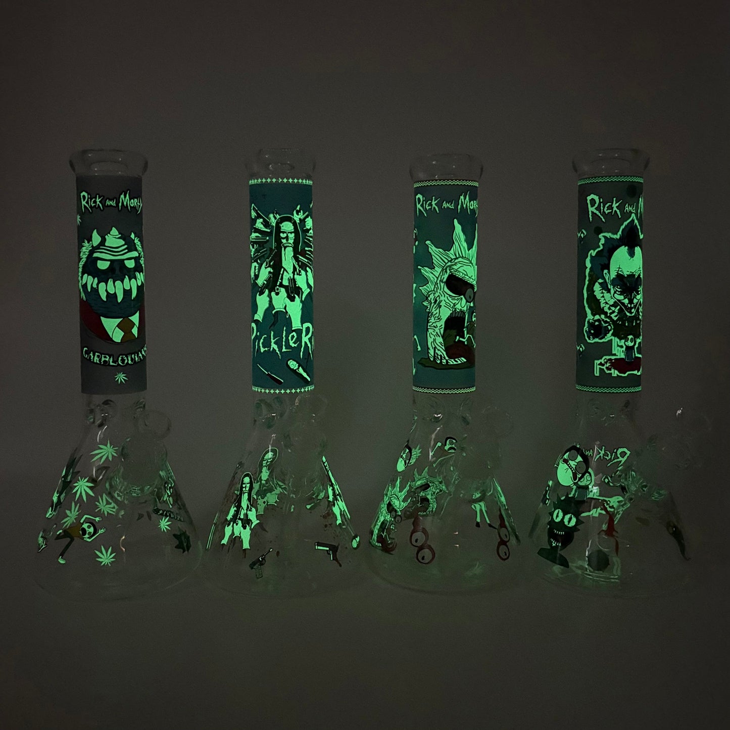 14" Glow in the Dark Cartoon Beaker Bong – 7mm Thick Borosilicate Glass