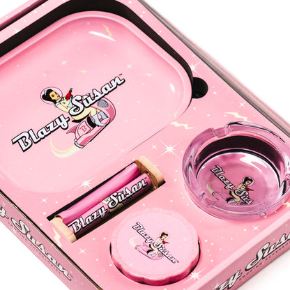 Blazy Susan | Blazy Smoker’s Kit – All-in-One Smoking Essentials